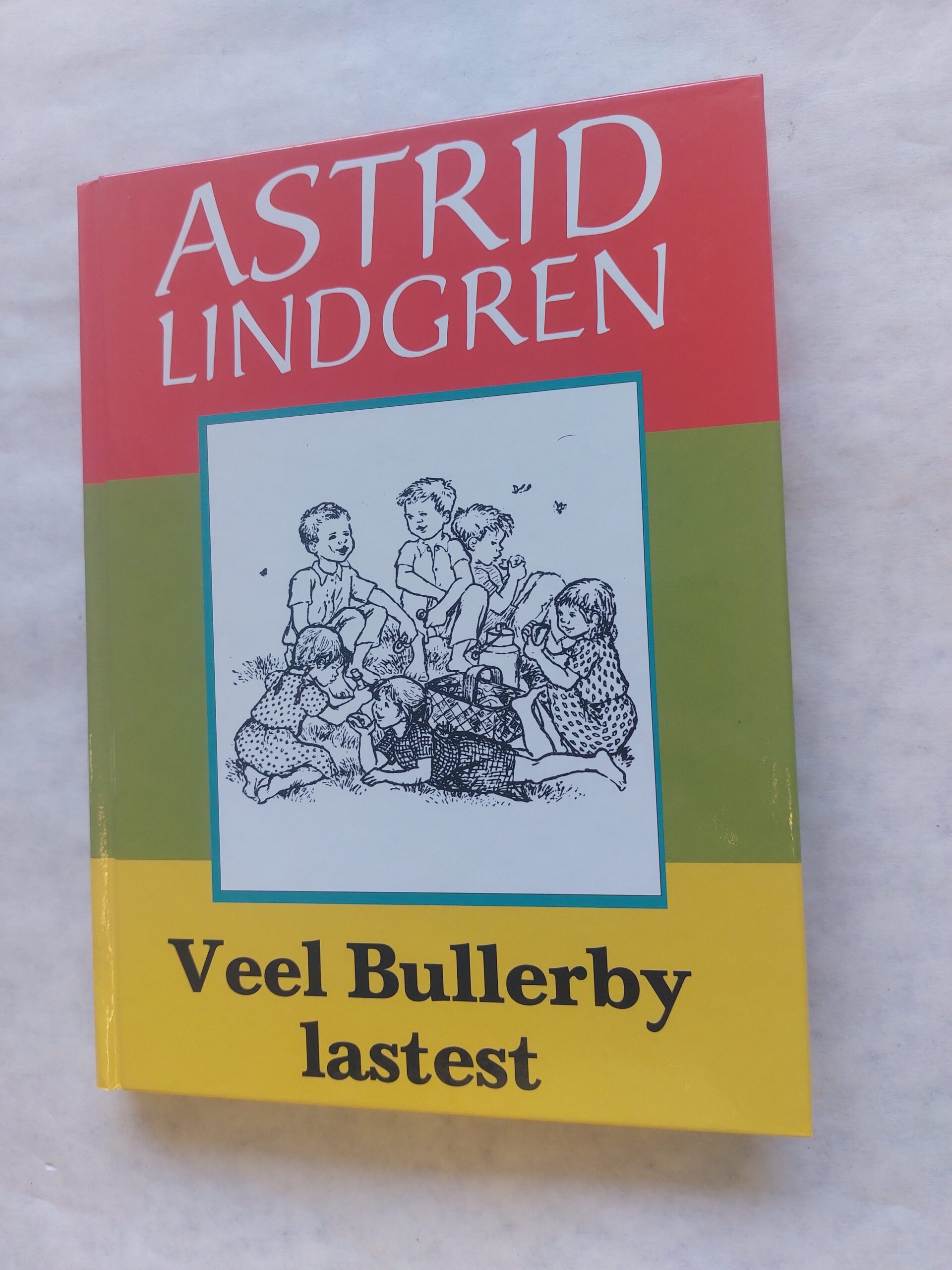 Veel Bullerby lastest. Astrid Lindgren. 2000