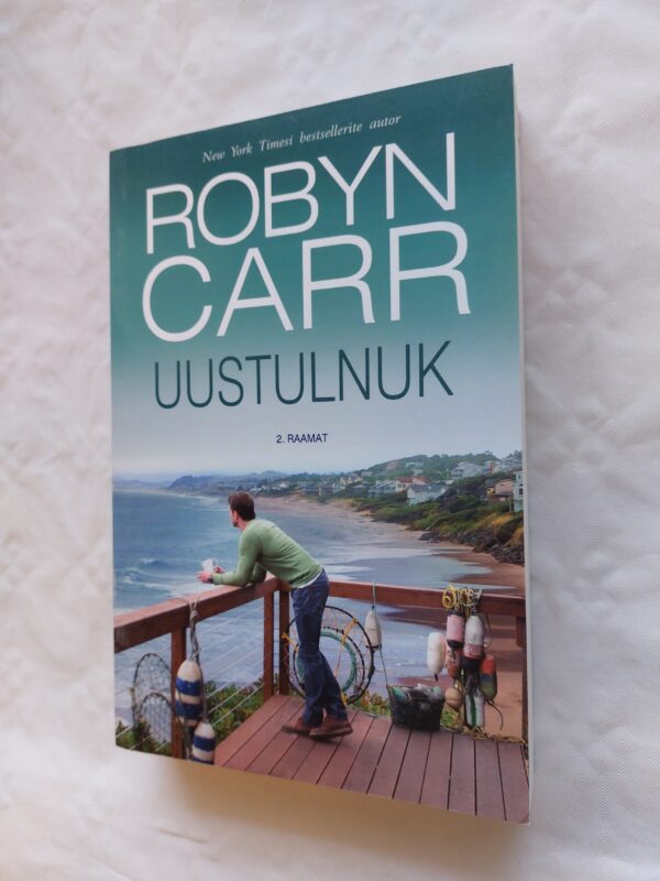 Uustulnuk. Robyn Carr. 2014