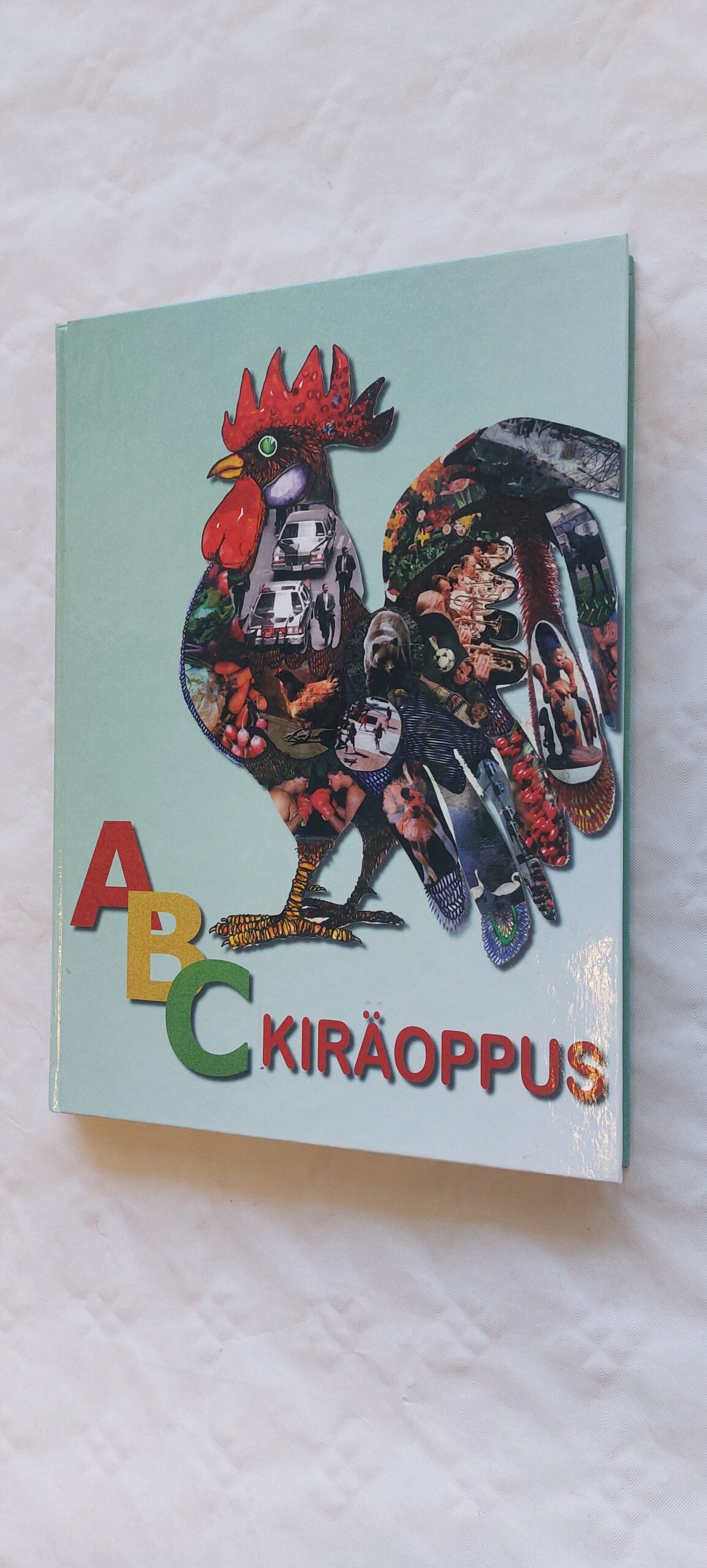 ABC kiräoppus ja lugõmik algkooli latsilõ.