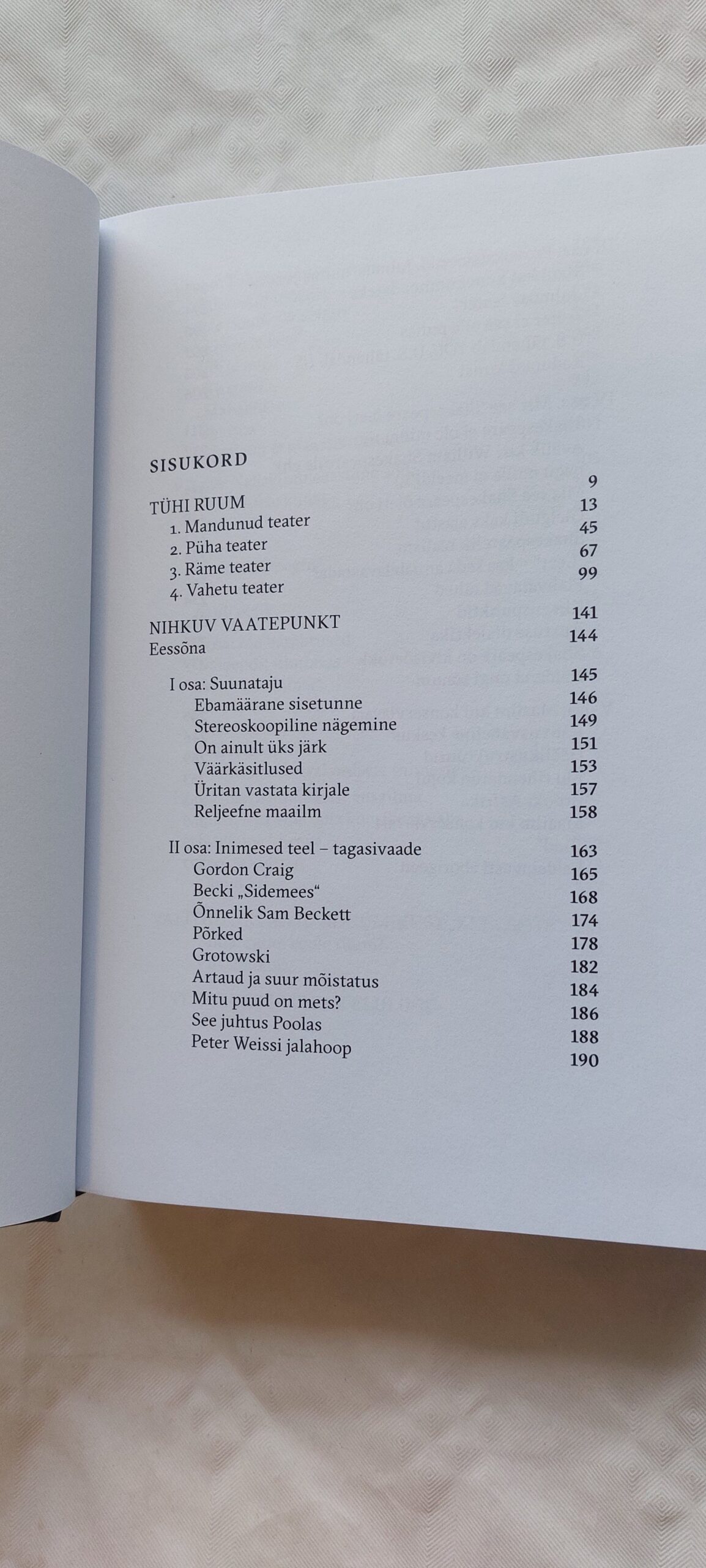 Tühi ruum. Nihkuv vaatepunkt. Keeleots. Peeter Brook. 2001 - Image 3