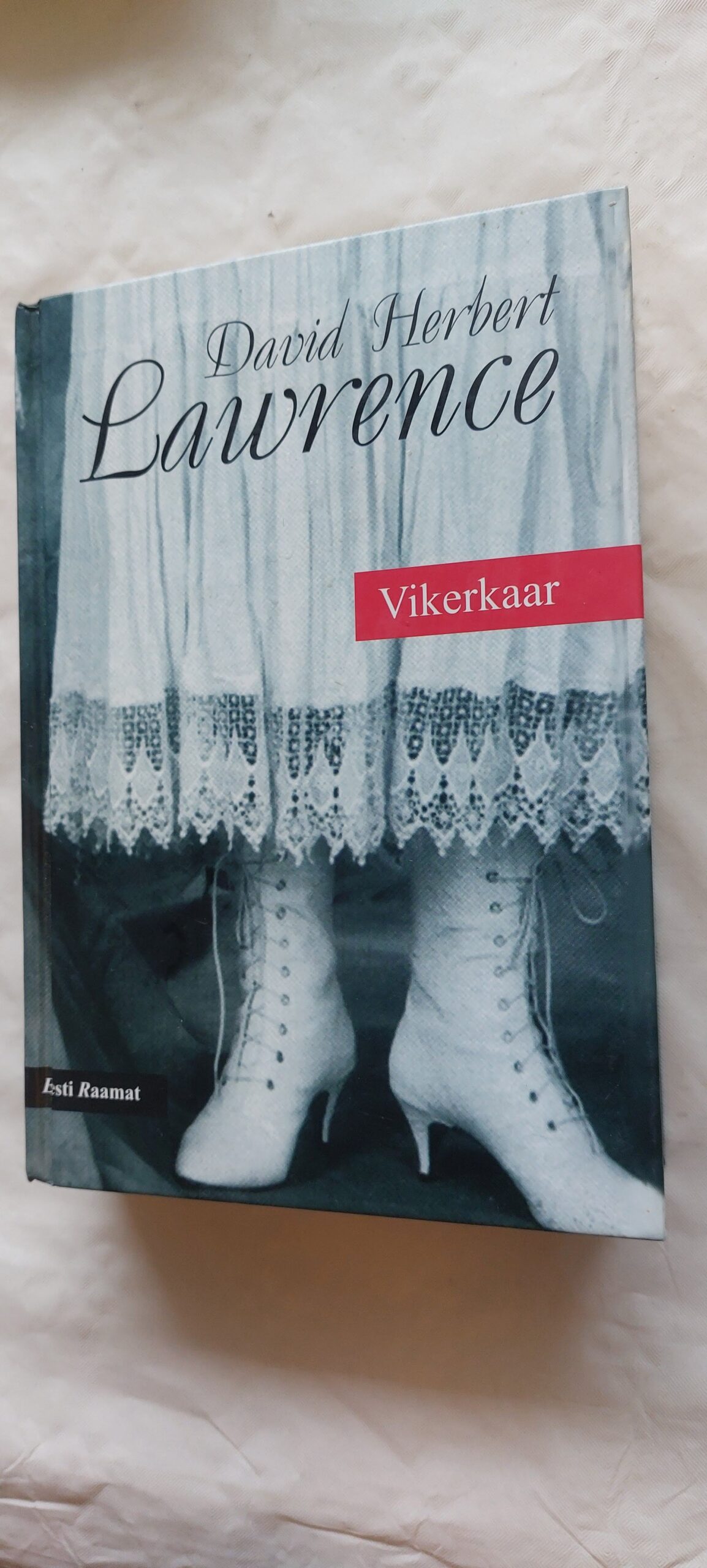 Vikerkaar. David Herbert Lawrence. 2001