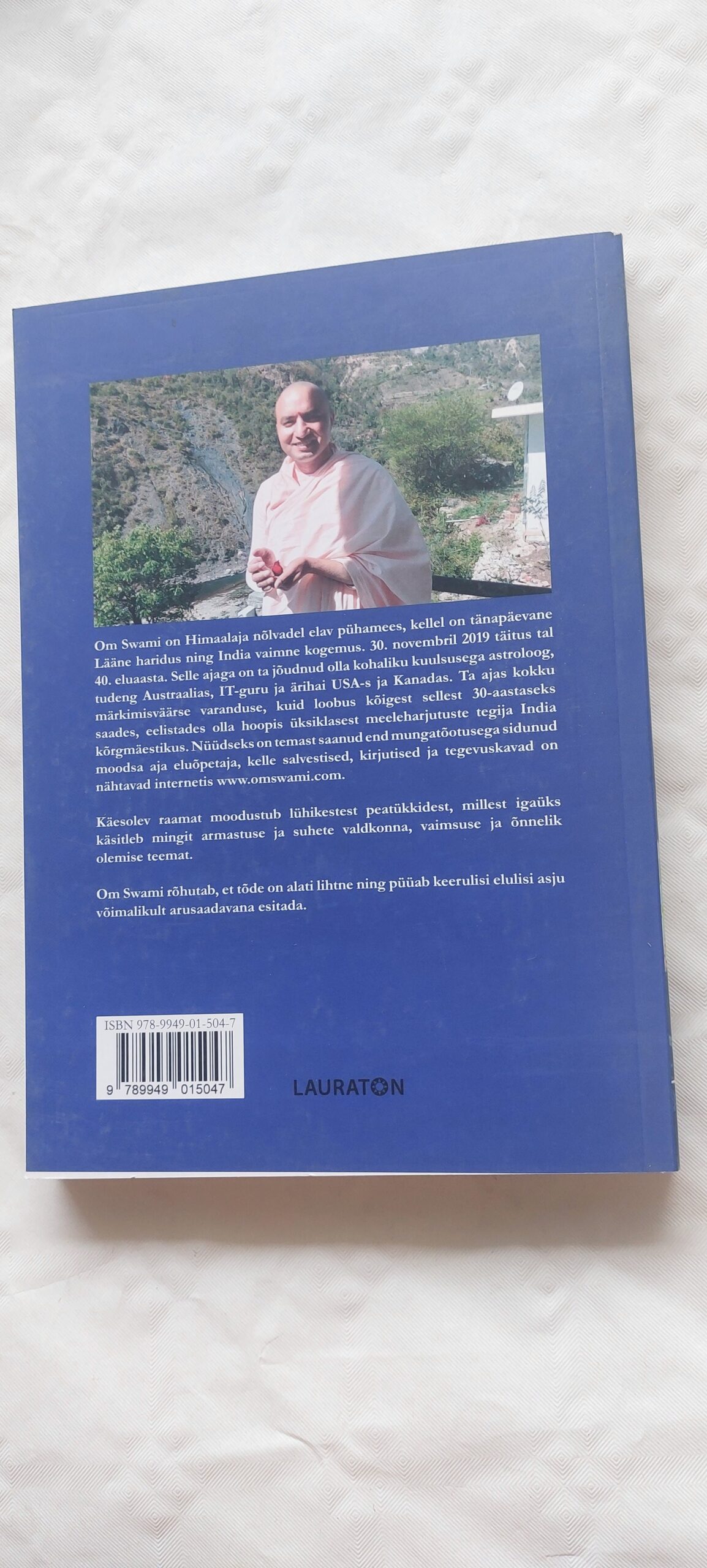 Suur peotäis armastust. Om Swami. 2019 - Image 5