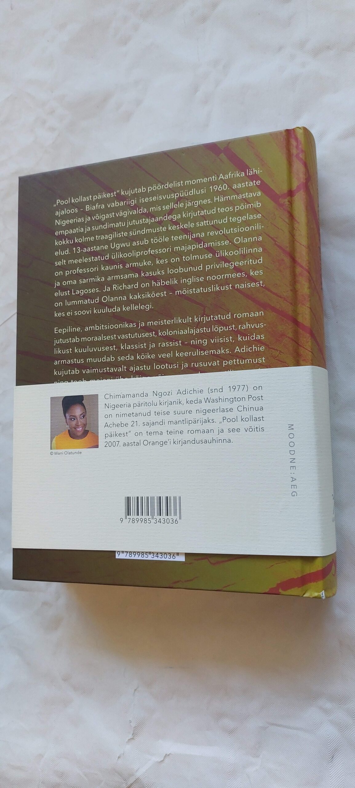 Pool kollast päikest. Chimanda Ngozi Adichie. 2018 - Image 4