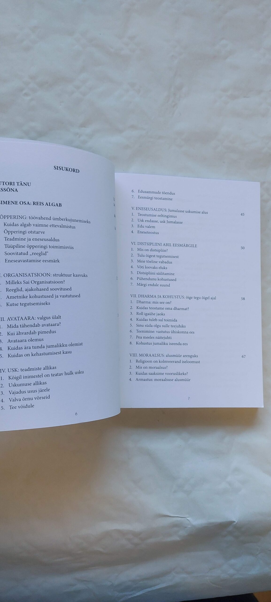 Teerajad jumala juurde. Jonathan Roof. 2016 - Image 3