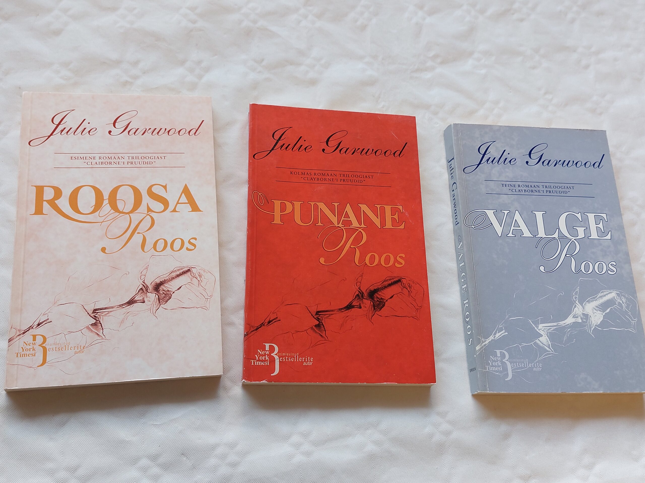 Triloogia "Clayborne'i pruudid". "Roosa roos", "Valge roos" ja "Punane roos". Julie Garwood. 1998