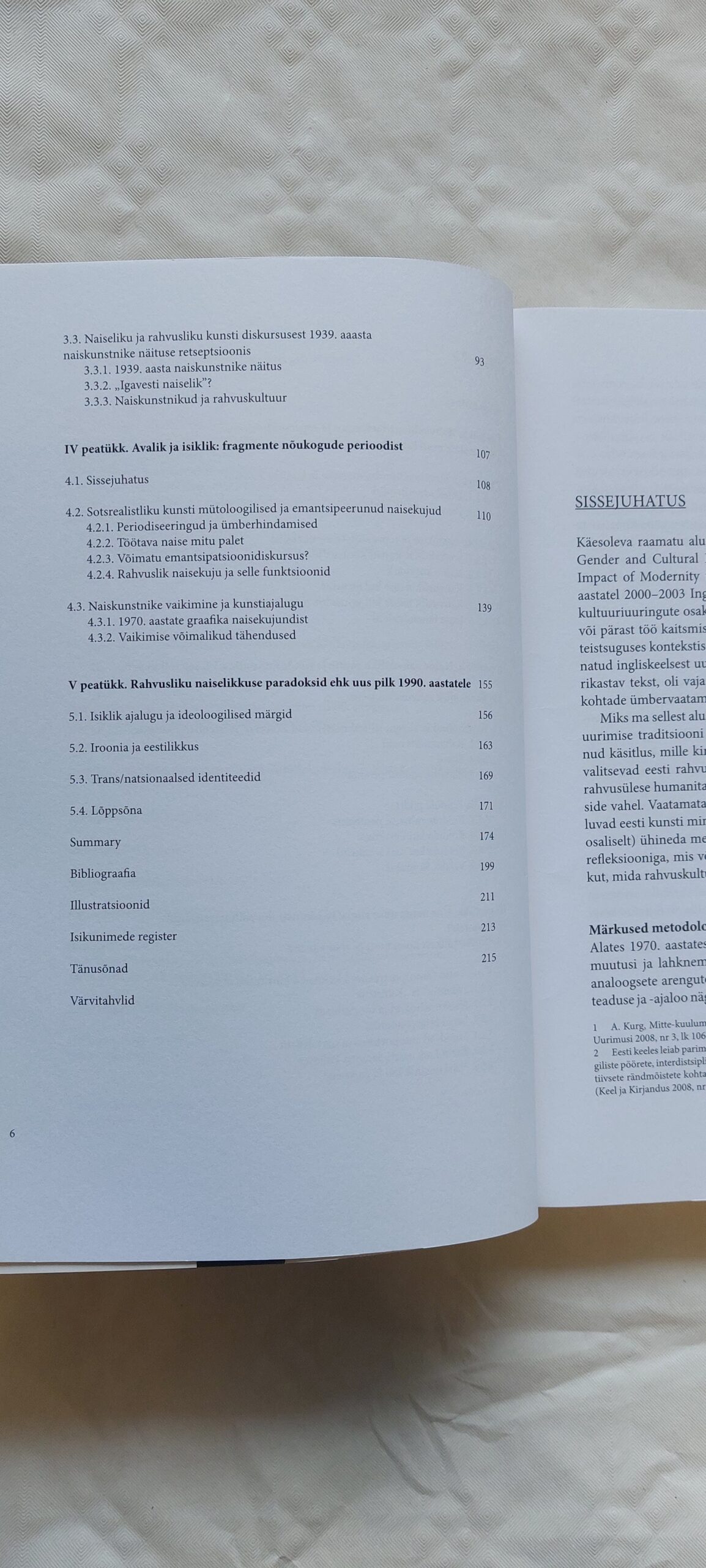 Rahvuslik ja modernne naiselikkus eesti kunstis 1850-2000. Katrin Kivimaa. 2009 - Image 4