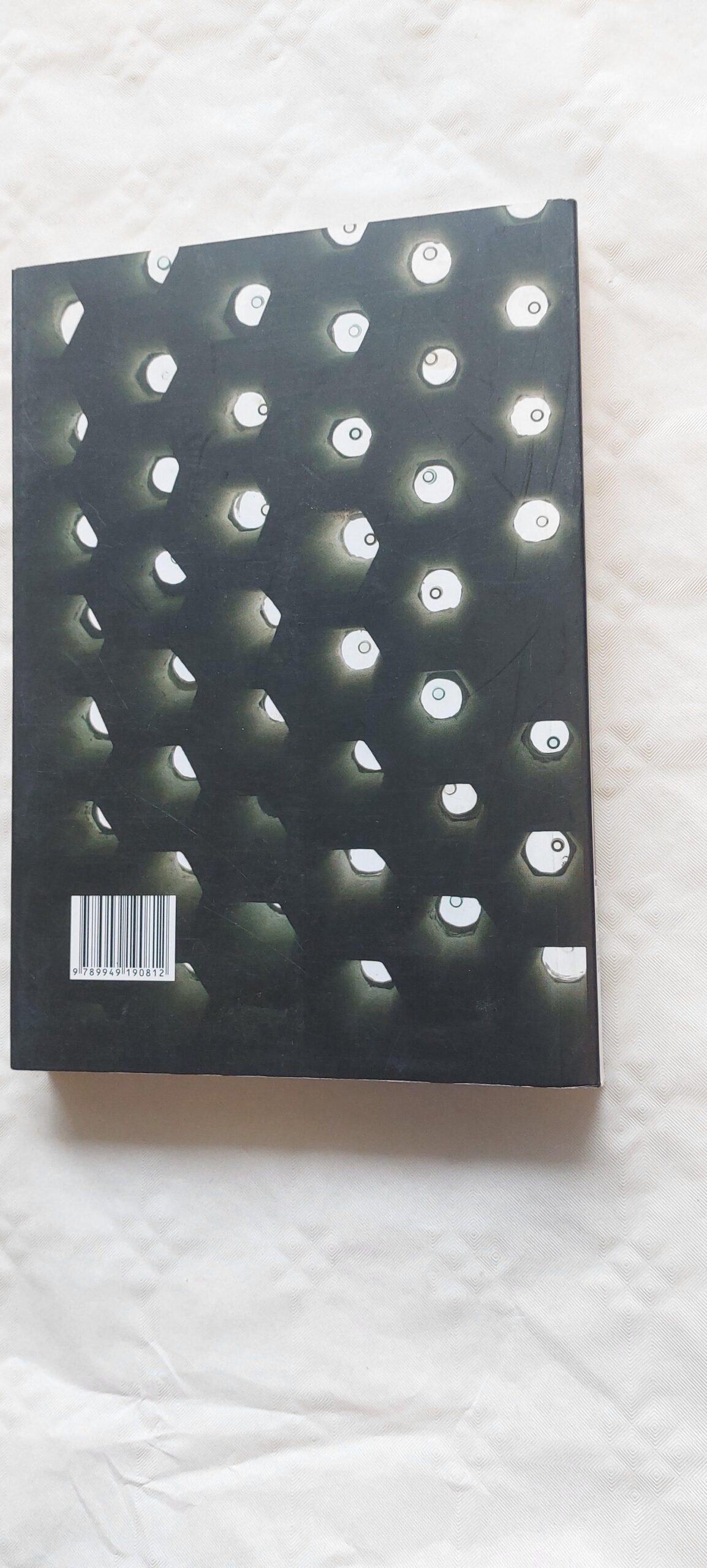 Rahvuslik ja modernne naiselikkus eesti kunstis 1850-2000. Katrin Kivimaa. 2009 - Image 6