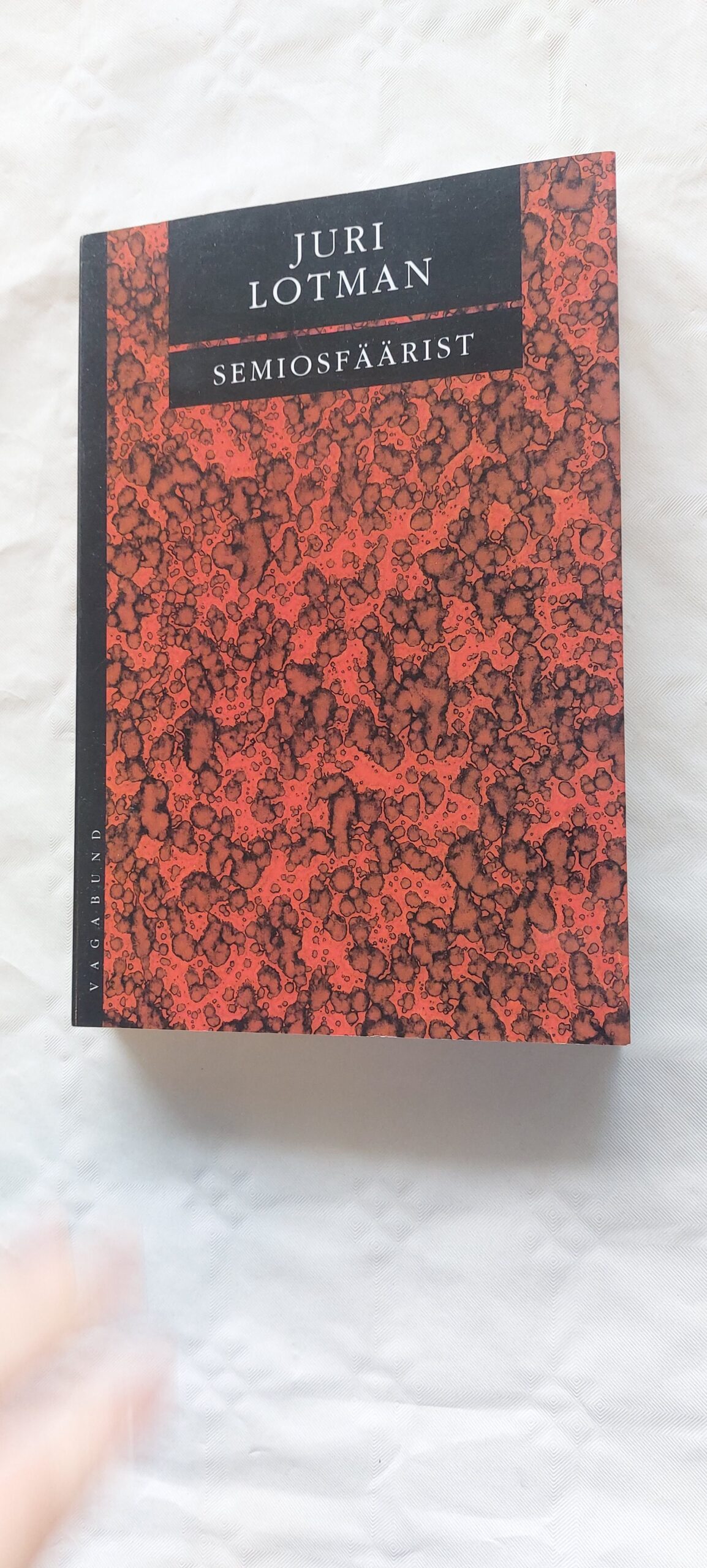 Semiosfäärist. Juri Lotman. 1999