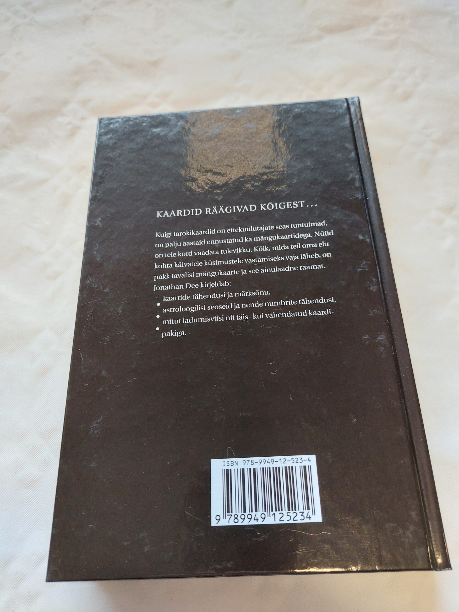 Mängukaartidega ennustamine. Jonathan Dee. 2008 - Image 4