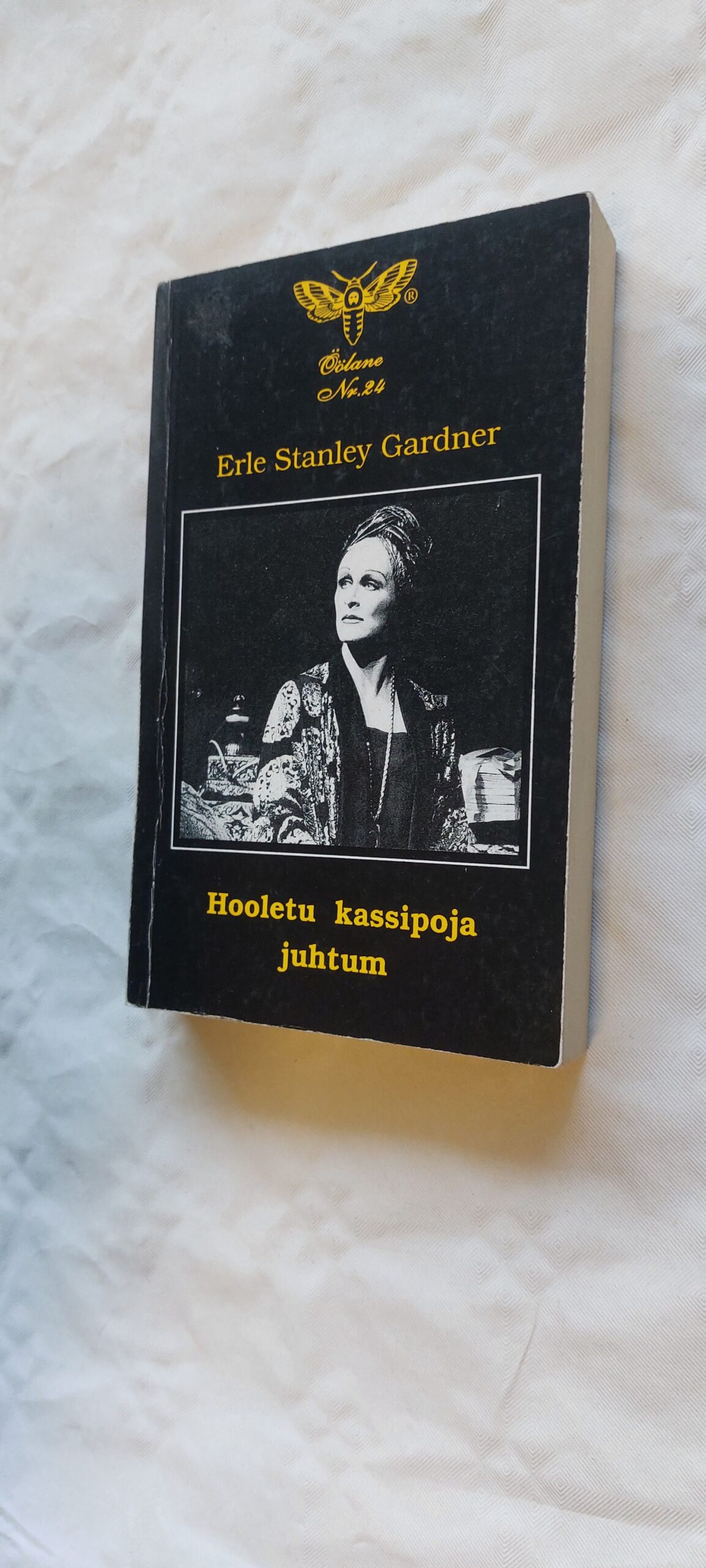 Hooletu kassipoja juhtum. Erle Stanley Gardner. 1997