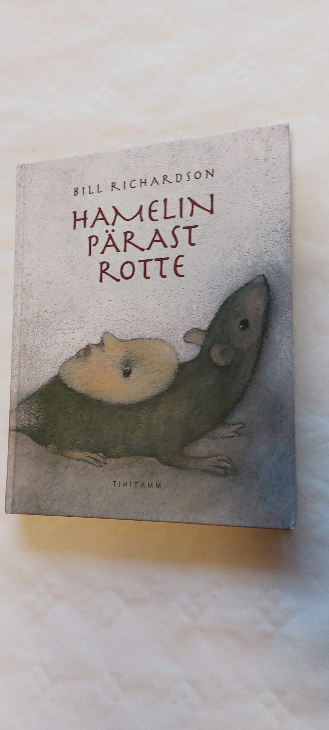 Hamelin pärast rotte. Bill Richardson. 2004