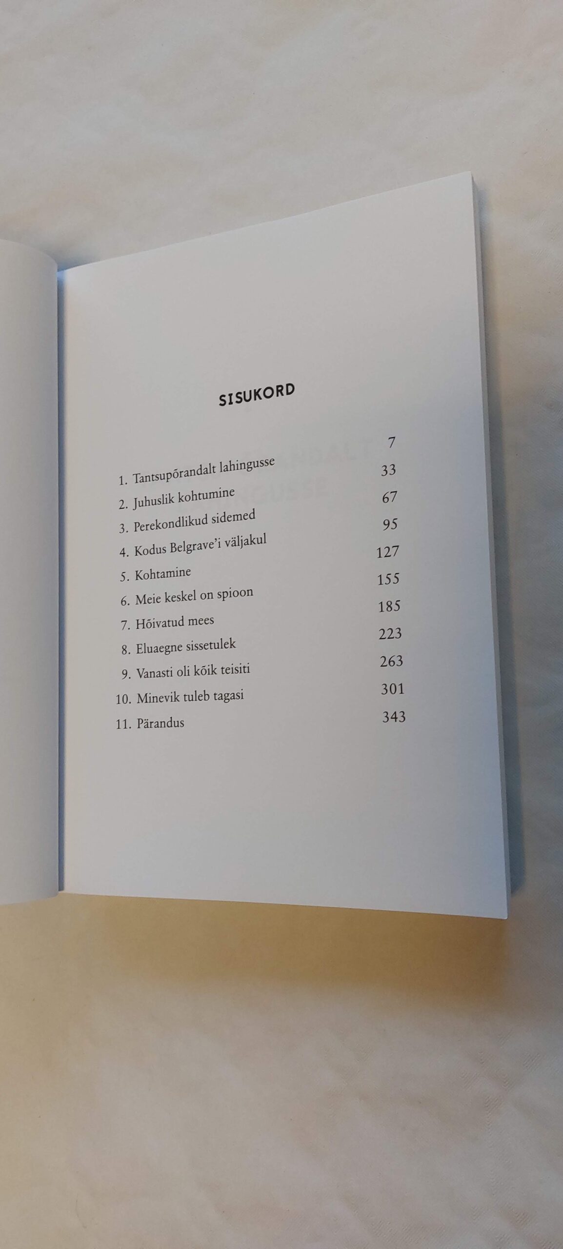 Belgravia. Julian Fellowes. 2018 - Image 3