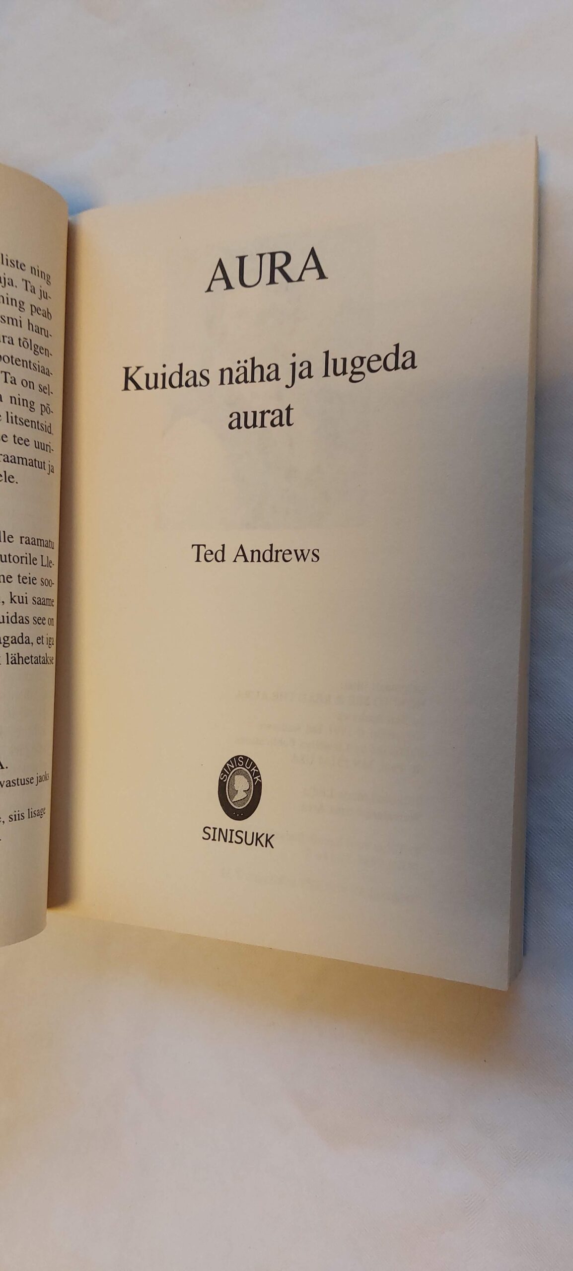 Aura. Ted Andrews. 2000 - Image 2