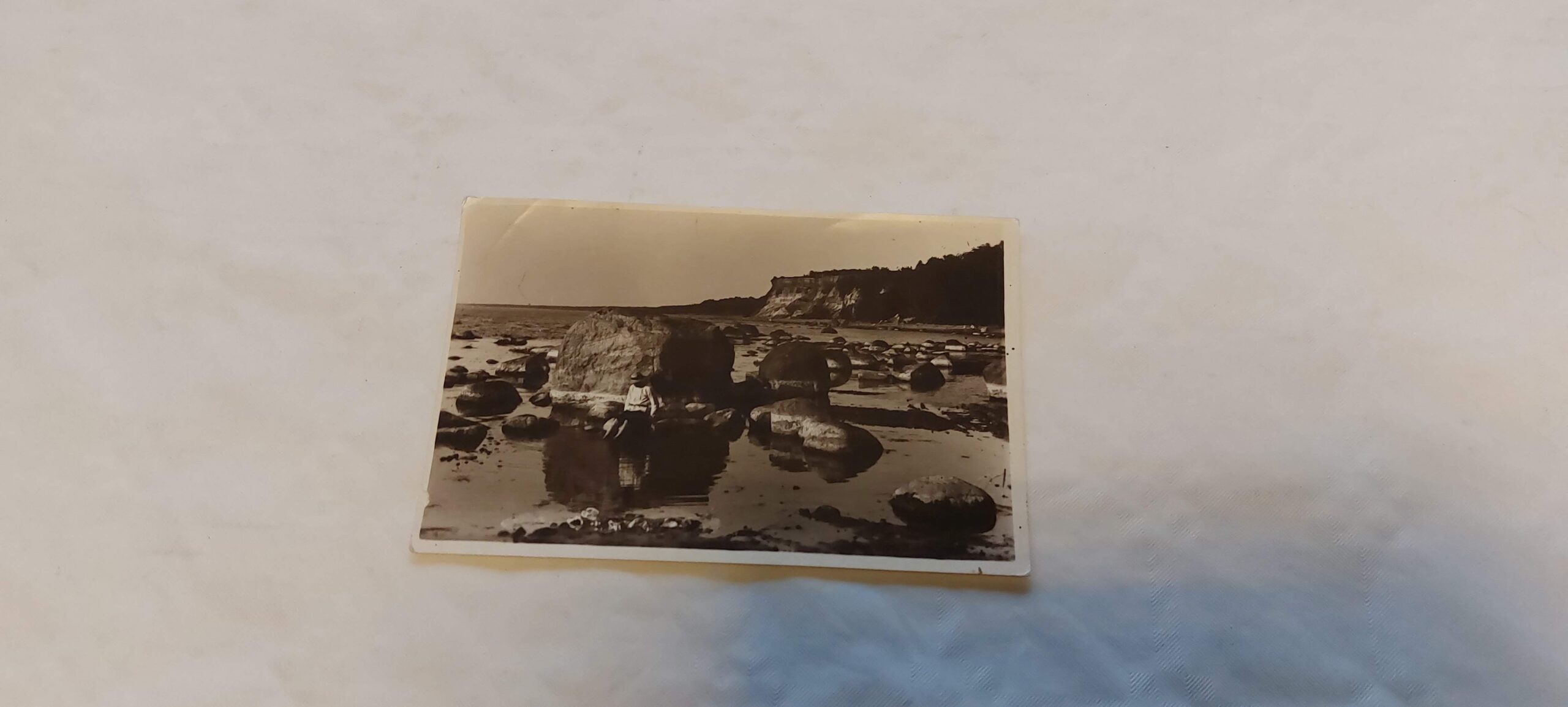 EV AEGNE POSTKAART. SUVITUSKOHT NARVA - JÕESUU, UTRIA RAND. O. HAIDAK