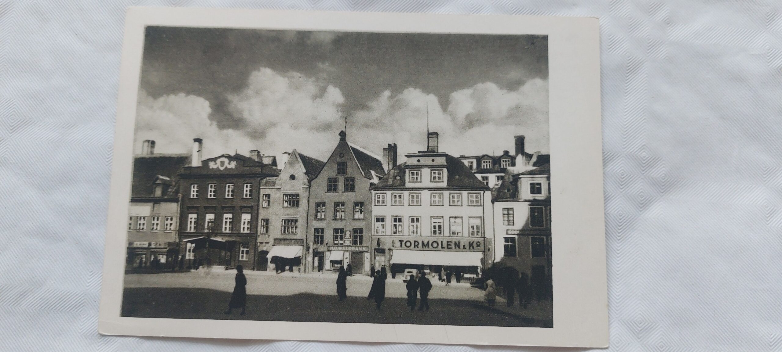 EV AEGNE POSTKAART. TALLINN, RAEKOJA PLATS.