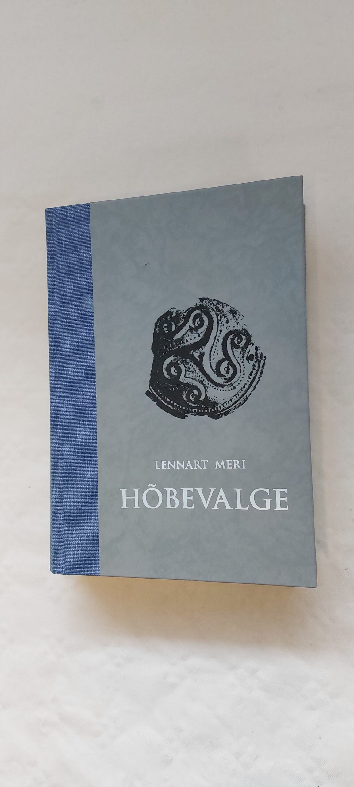 Hõbevalge. Lennart Meri. 2008