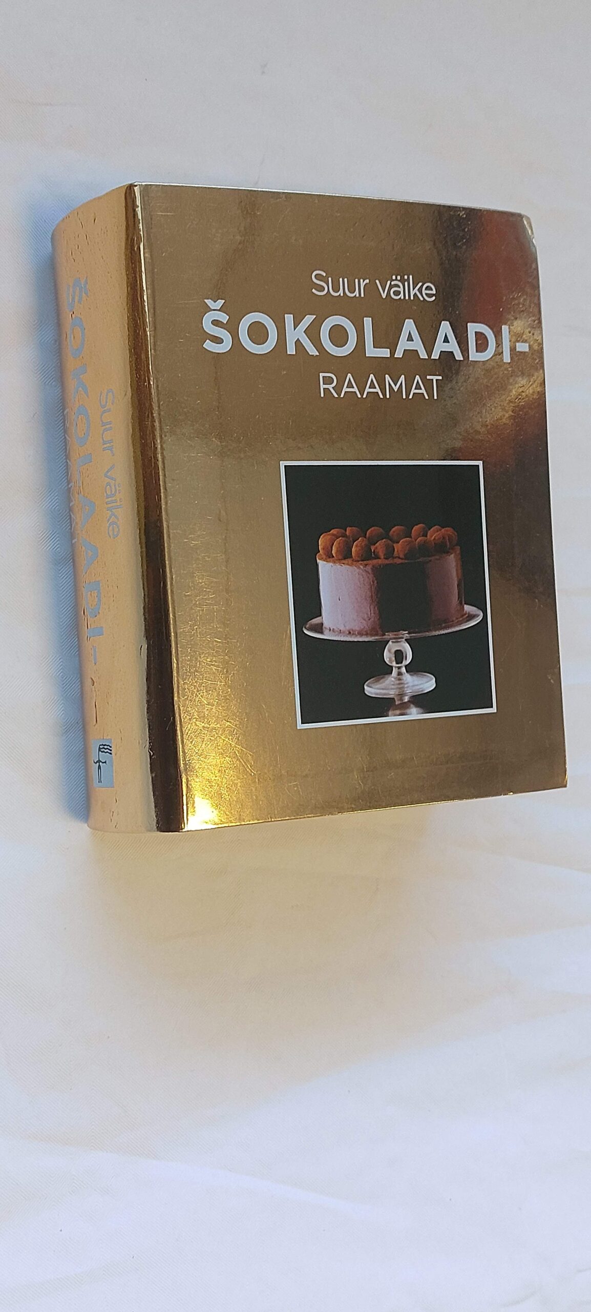 Suur väike šokolaadiraamat. Carla Bardi. 2012