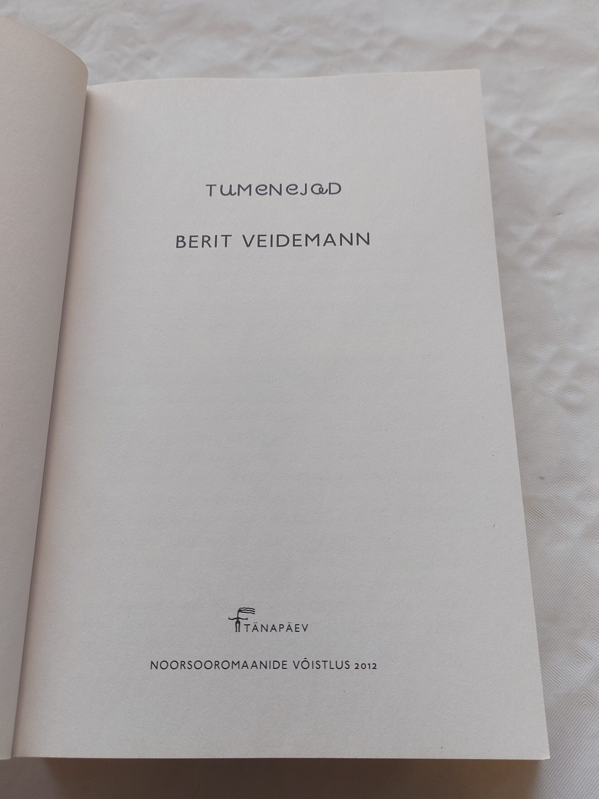 Tumenejad. Berit Veidemann. 2014 - Image 2