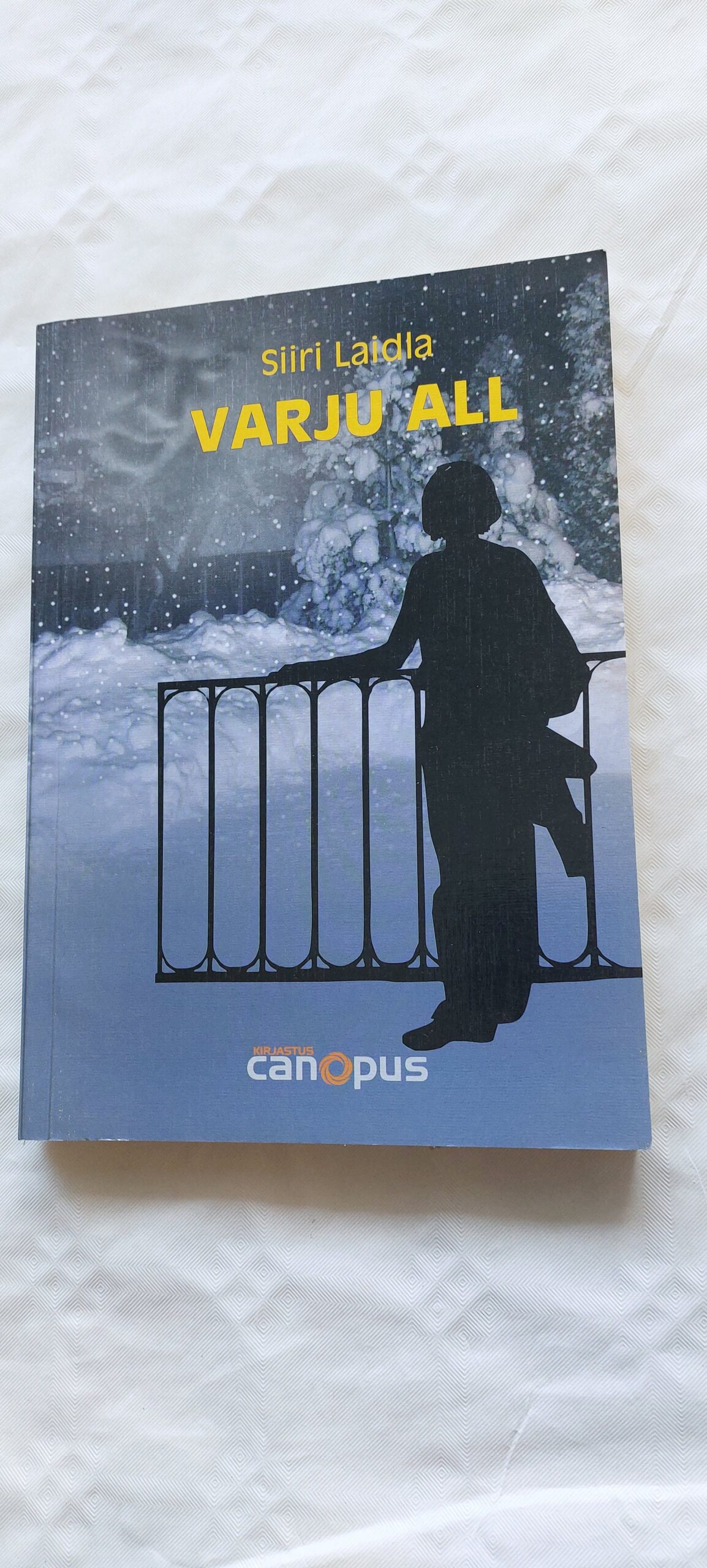 Varju all. Siiri Laidla. 2009