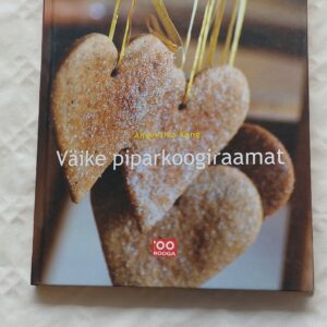 Väike piparkoogiraamat. Angeelika Kang.