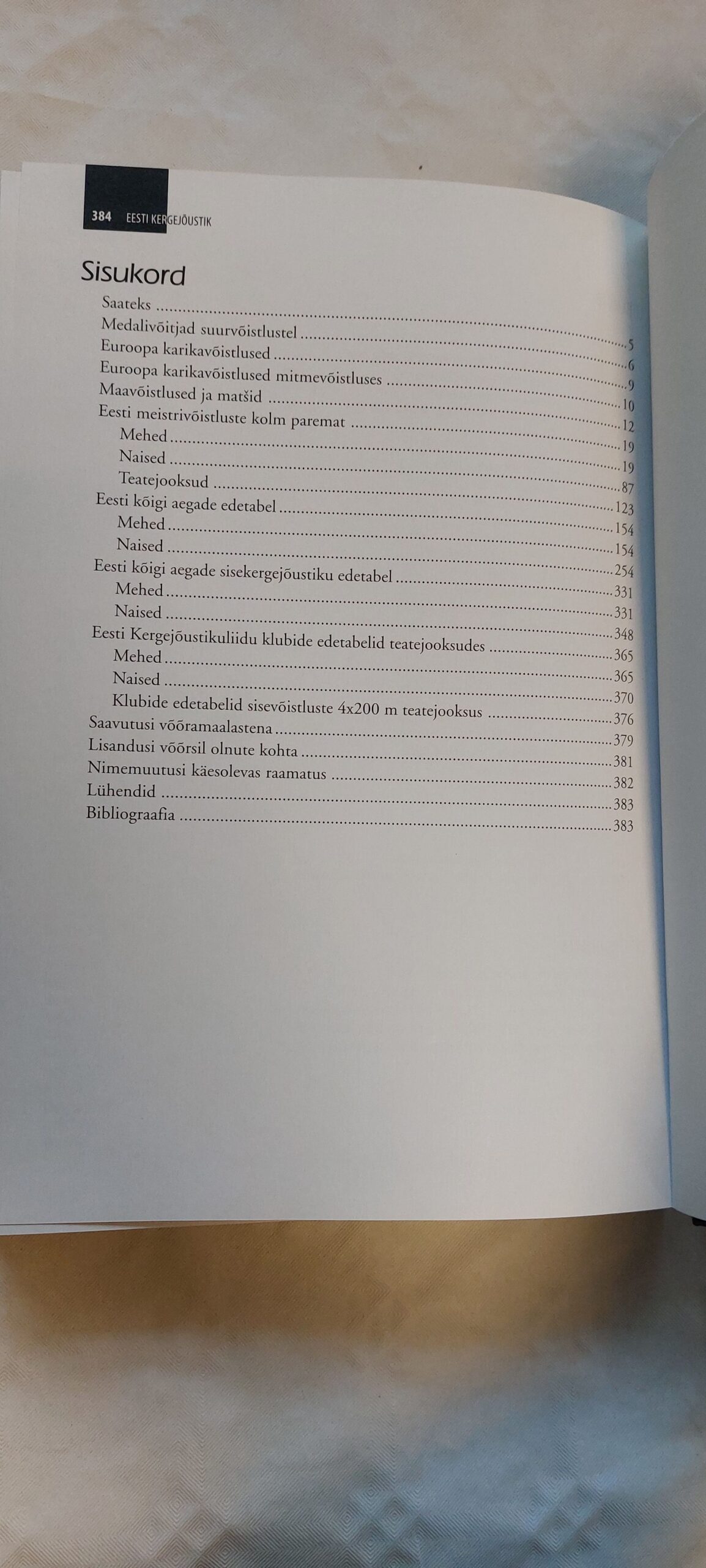Eesti kergejõustik. Edetabelid läbi aegade. 2004 - Image 3
