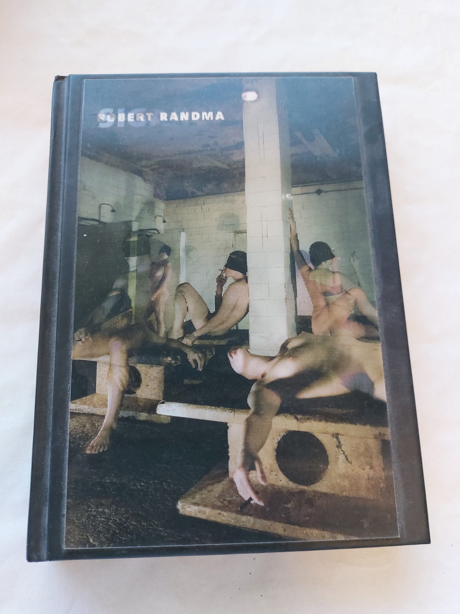 Sigaret. Robert Randma. 2009