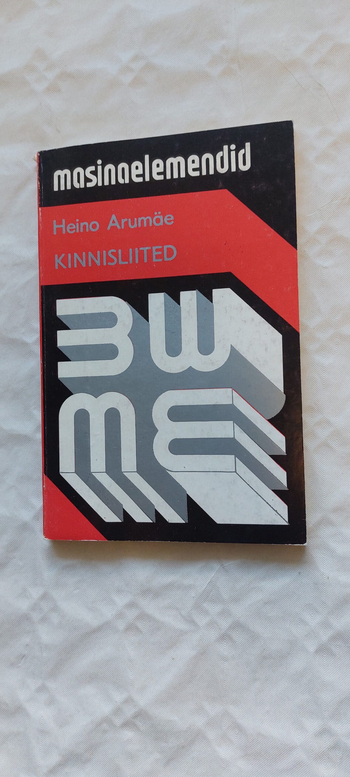 Kinnisliited. Heino Arumäe. 1979