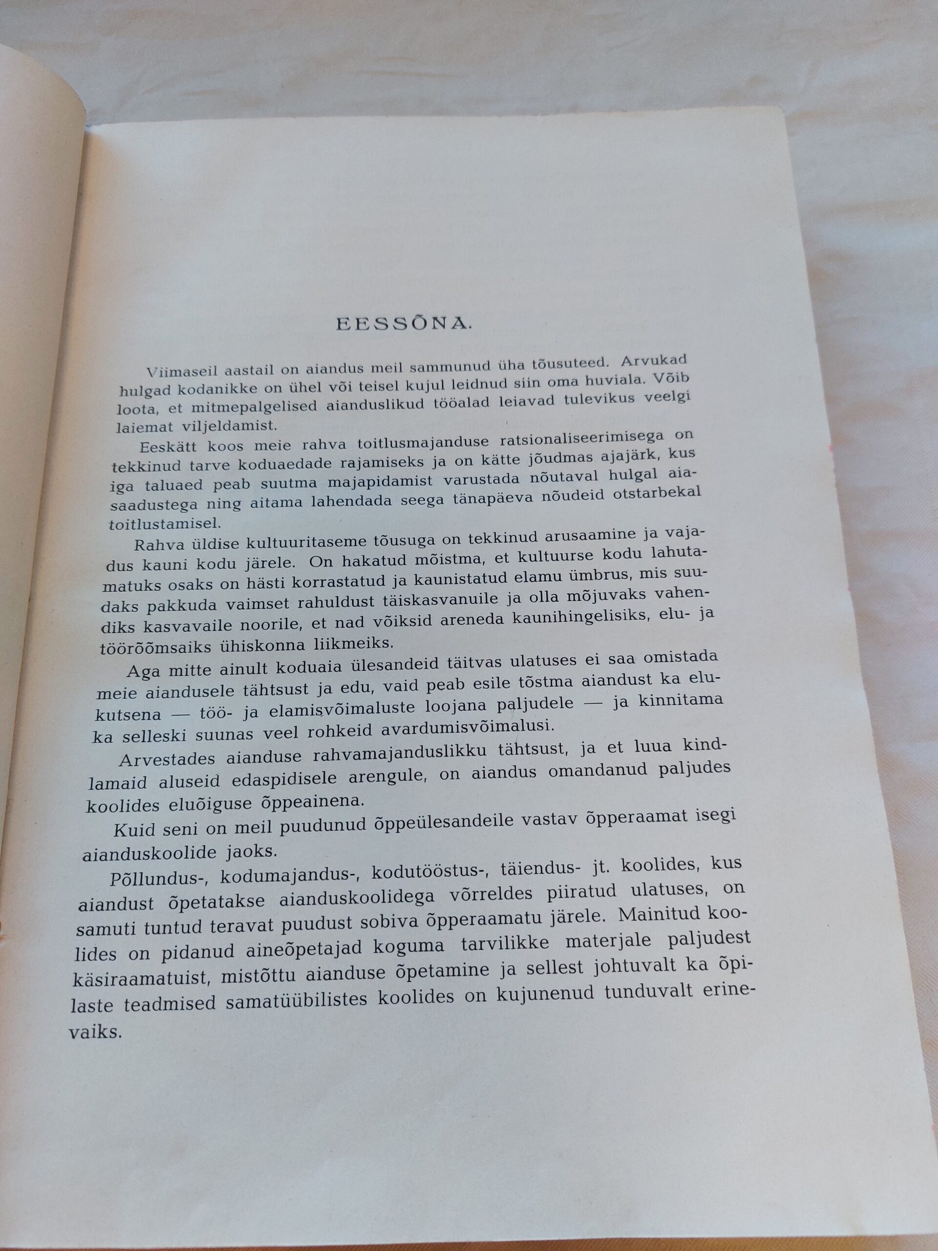 Aianduse õpperaamat. A. Mätlik, J. Port, A. Siimon. 1940 - Pilt 3
