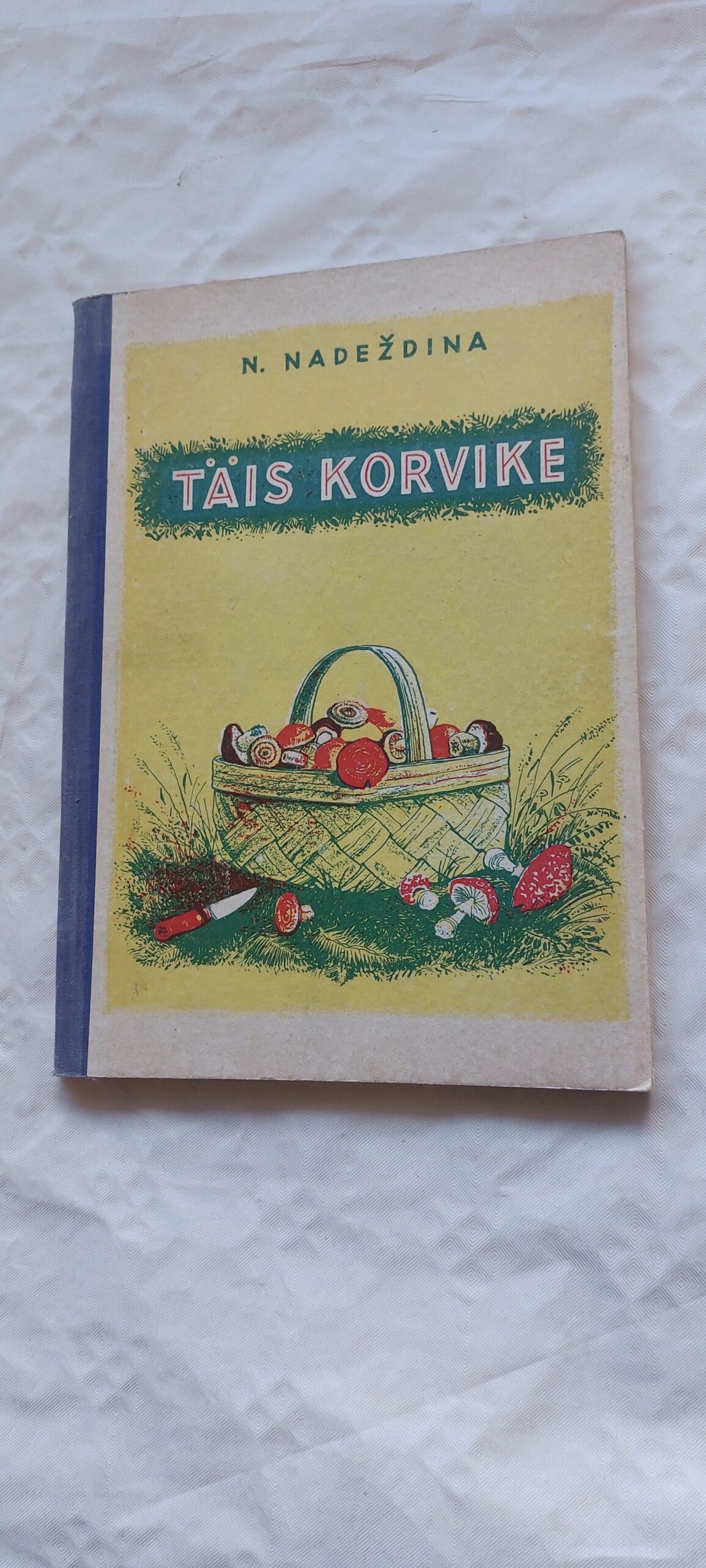 Täis korvike. N. Nadeždina. 1949