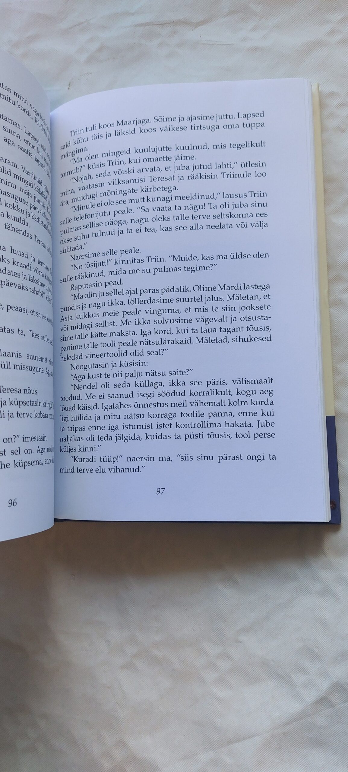 Pööratud kuu. Tuule Lind. 2008 - Pilt 3
