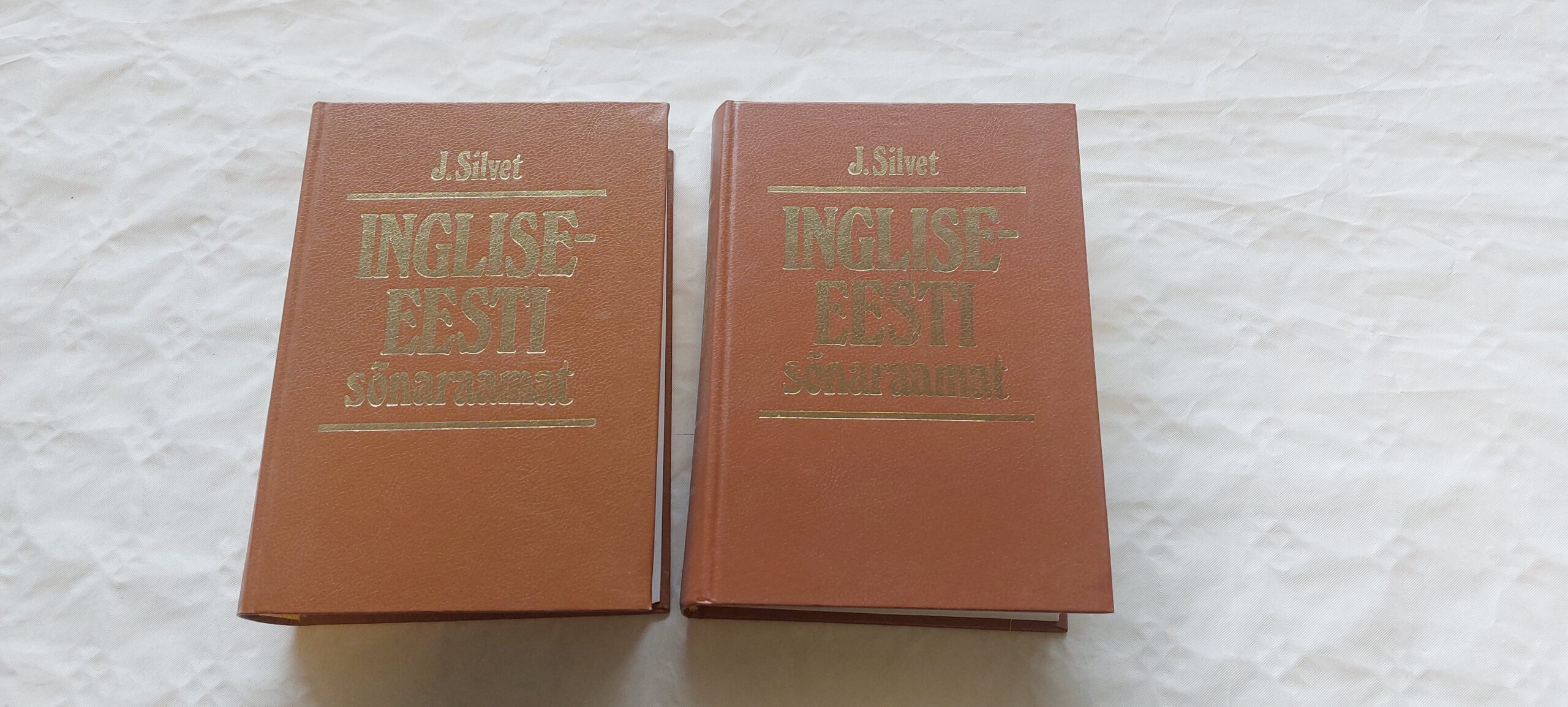 Inglise-eesti sõnaraamat. I-II. osa. J. Silvet. 1996